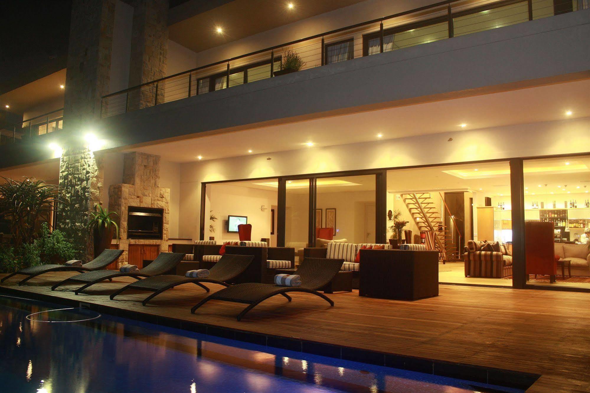 Canelands Beach Club Salt Rock Exterior photo